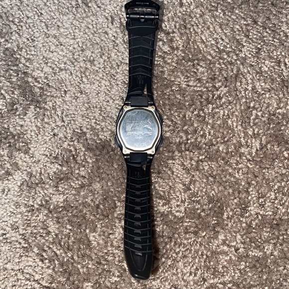 CASIO Mens Watch - Picture 4 of 5